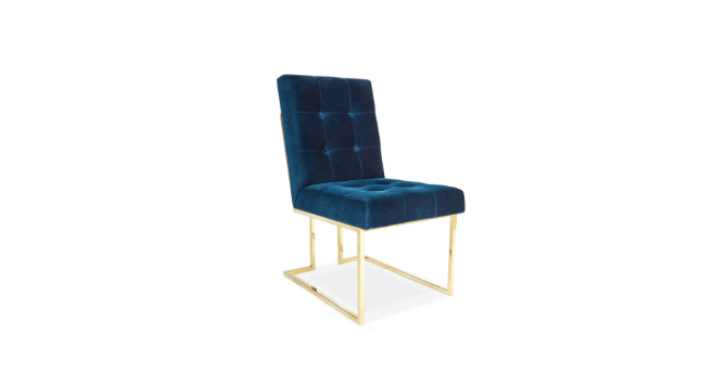 Blue dining room chair for a stylish home décor
