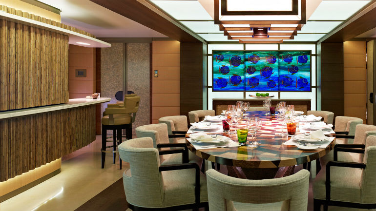 Incredible Luxury Dining Room Yatchs by Bannenberg & Rowell Design